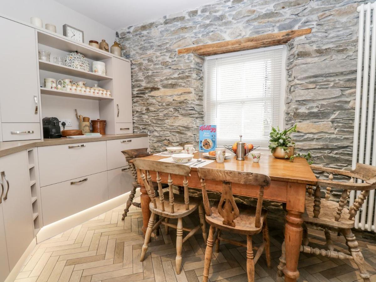 Bridge End Cottage Улверстон Экстерьер фото